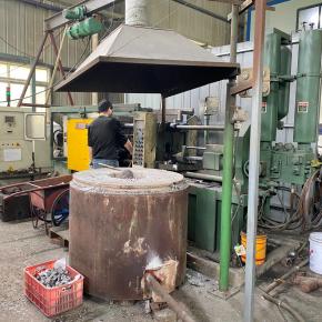 Aluminum casting equipment